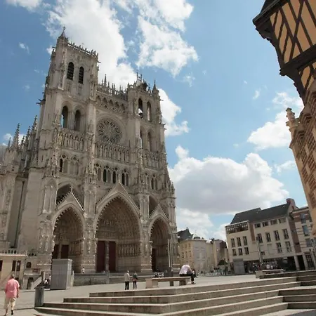 Chic And Comfortable Amiens